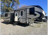 Used 2019 Keystone RV Cougar 28SGS image