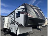 Used 2016 Dutchmen RV Voltage 3305 image