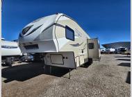 Used 2016 Keystone RV Hideout 298BHDS image