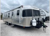 Used 2020 Airstream Queen Series 33FB image