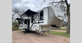 New 2024 Forest River RV Wildwood Heritage Glen 325RL Photo