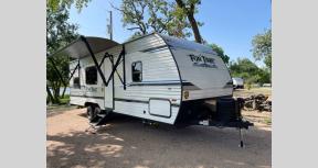 New 2024 CrossRoads RV Fun Time 250RR Photo