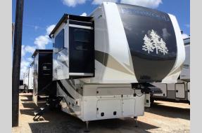 New 2024 Redwood RV Redwood 4200FL Photo