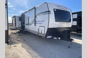 New 2025 Forest River RV Cherokee Alpha Wolf 33RL Photo