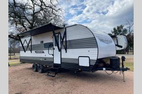 New 2025 Gulf Stream RV Kingsport Ultra Lite 269BH Photo
