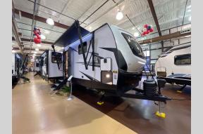 New 2024 Prime Time RV LaCrosse 3501BH Photo