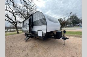 New 2025 Gulf Stream RV Kingsport Ultra Lite 269BH Photo