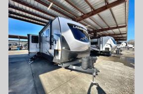 New 2024 Prime Time RV LaCrosse 3500DB Photo