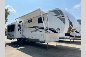 New 2026 Forest River RV Cardinal 32LIVE Photo