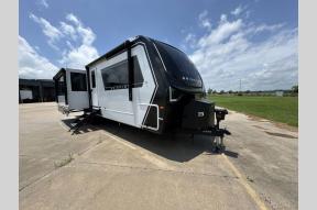 New 2026 Brinkley Model Z Air 297 Photo