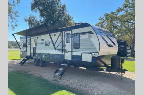 New 2025 Palomino Puma 337BH Photo