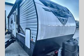 New 2024 Palomino Puma 27RBDS Photo