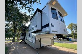 New 2025 Forest River RV Salem Hemisphere ROOST43 Photo