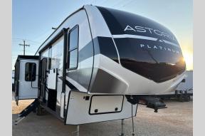 New 2025 Dutchmen RV Astoria 3173RLP Photo