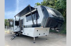 New 2026 Brinkley Model Z 3515 Photo