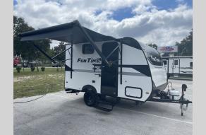 New 2026 CrossRoads RV Fun Time 14BH Photo