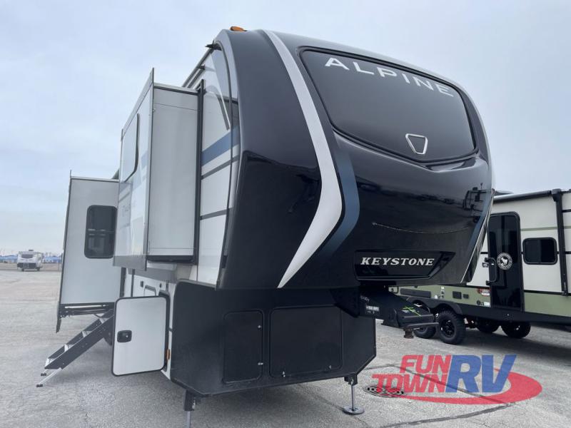 RV listing image