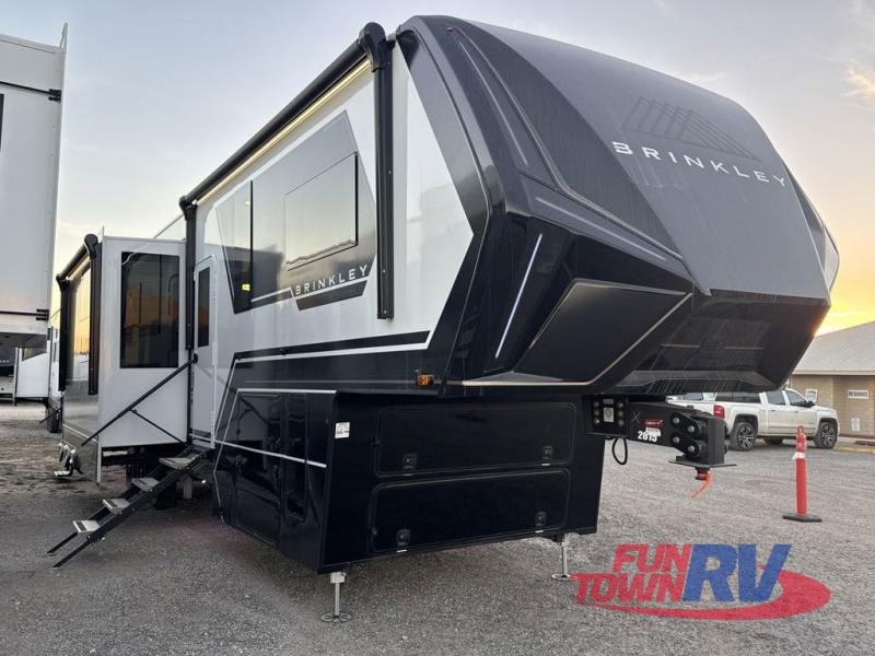 RV listing image