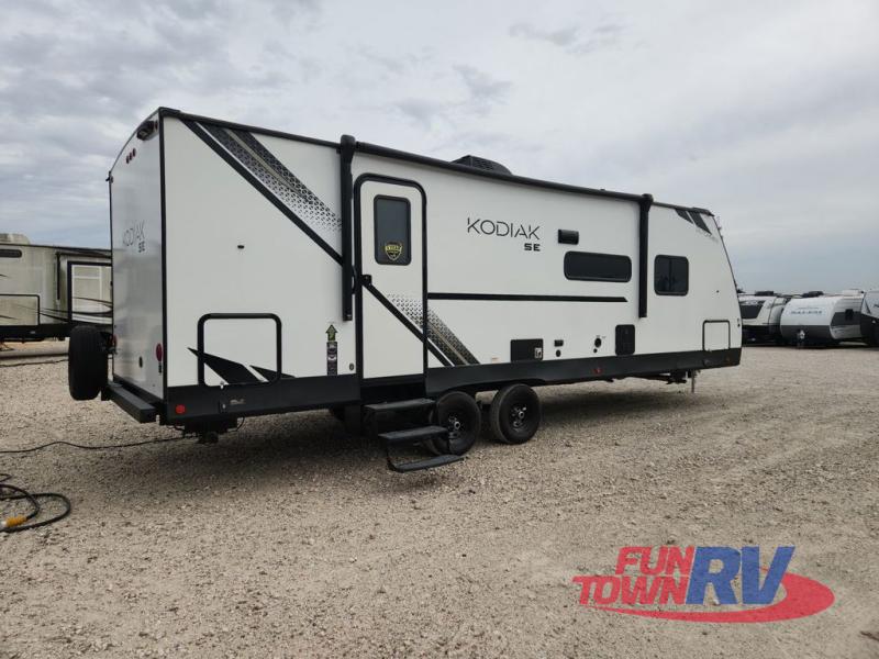 RV listing image