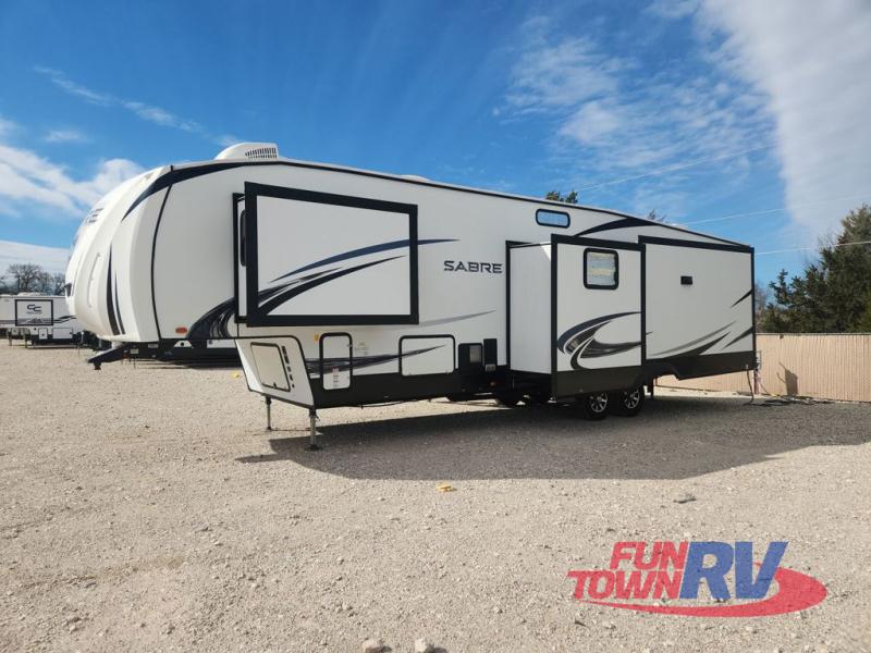 RV listing image