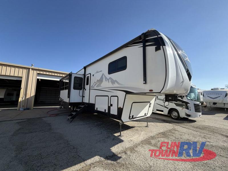 RV listing image
