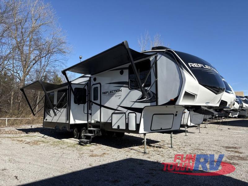 RV listing image