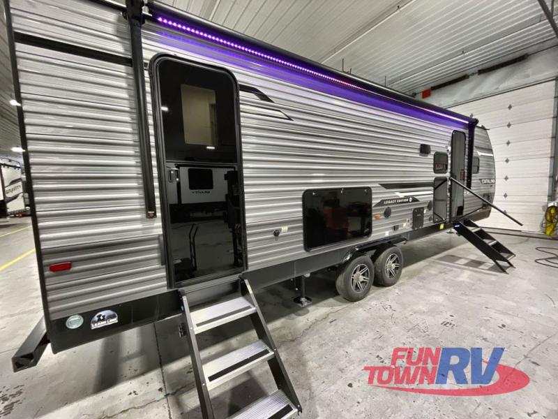 RV listing image