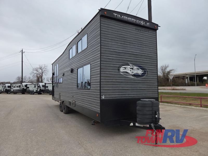 RV listing image