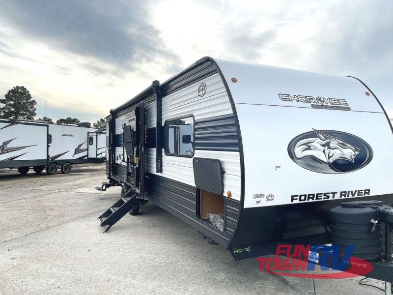 RV listing image