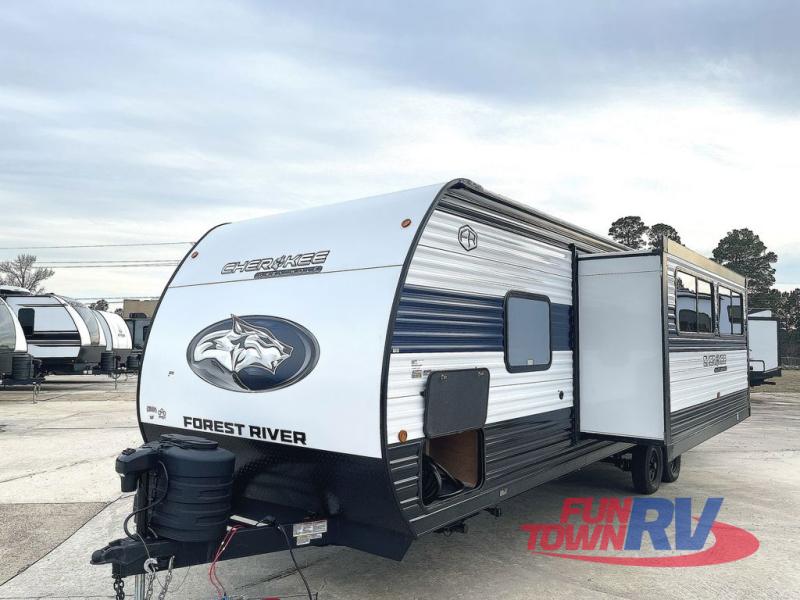 RV listing image