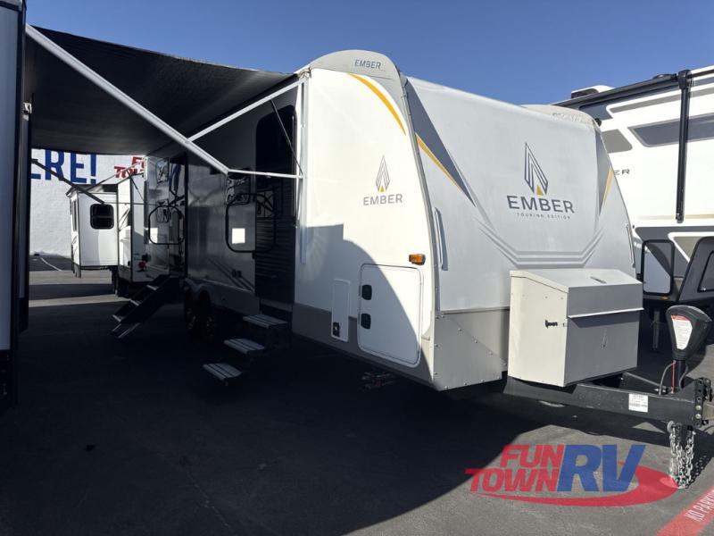 RV listing image