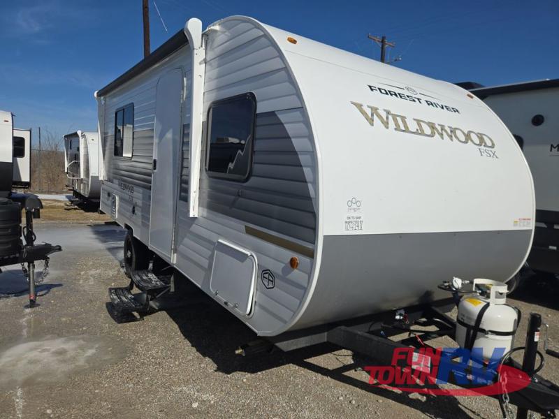 RV listing image