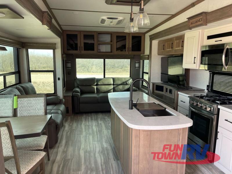 RV listing image