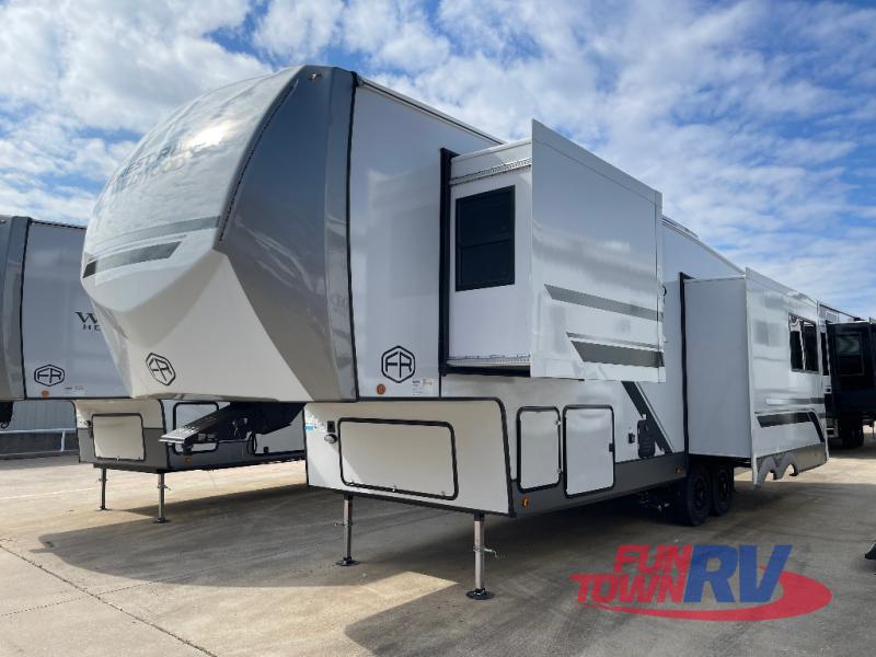 RV listing image