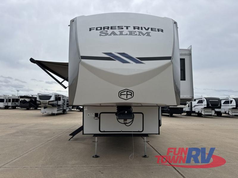 RV listing image