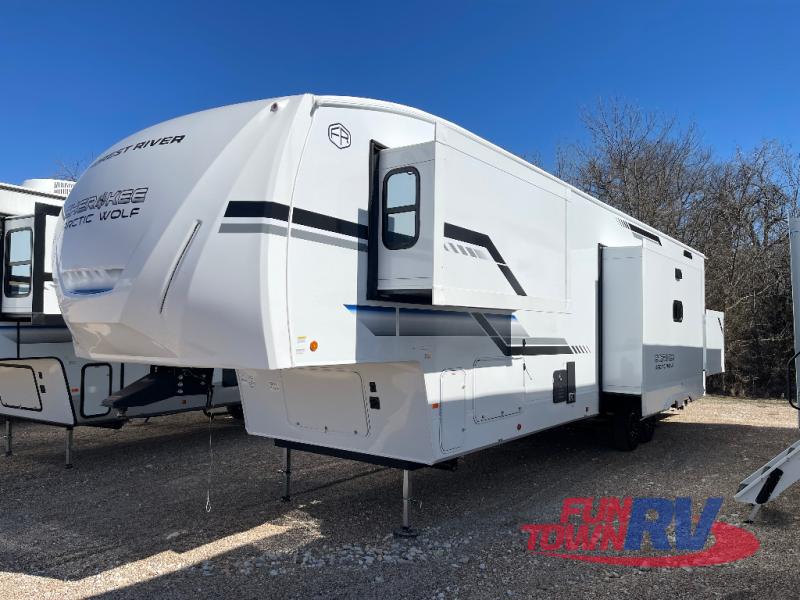 RV listing image