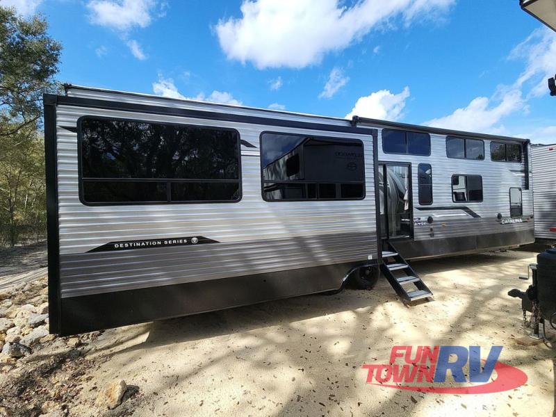 RV listing image