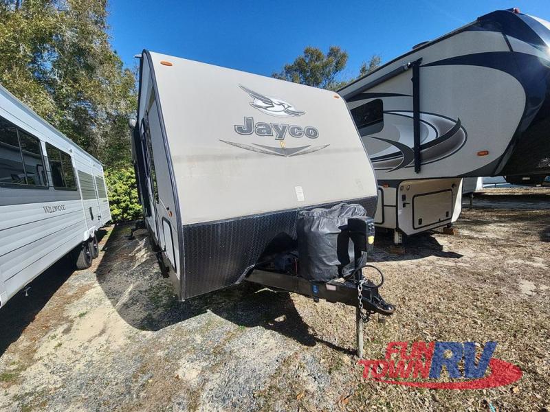 RV listing image