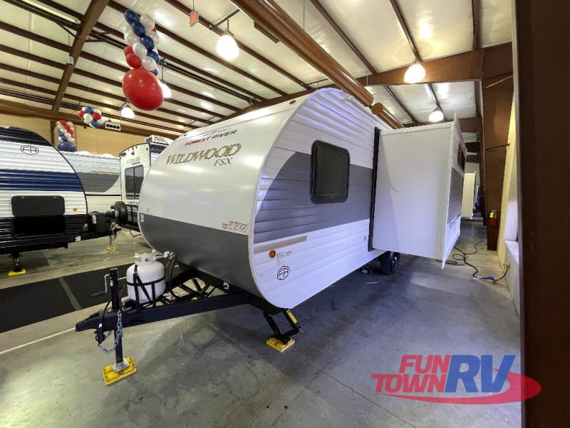 RV listing image