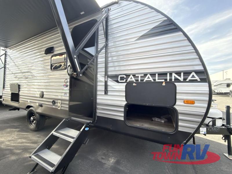 RV listing image