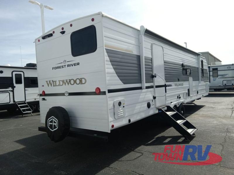 RV listing image