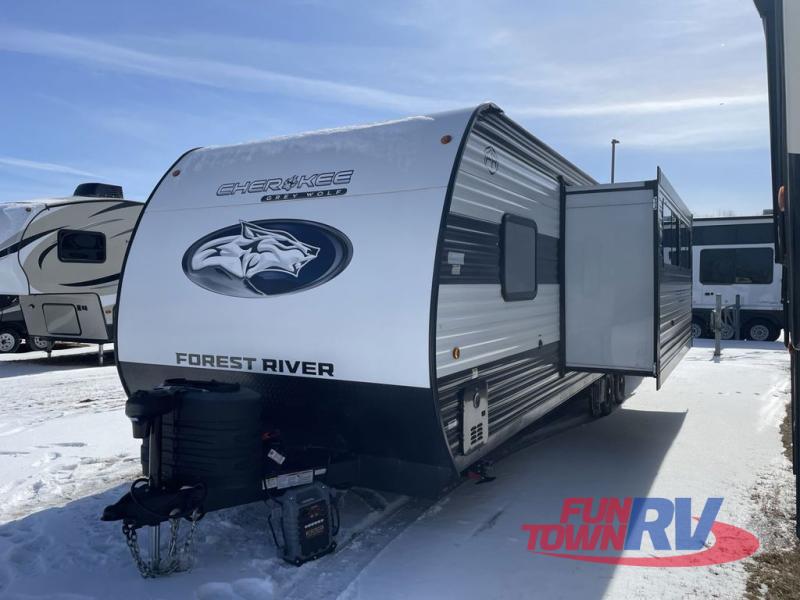 RV listing image