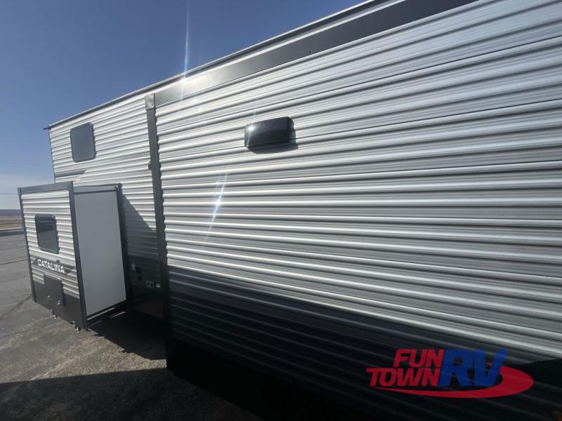 RV listing image