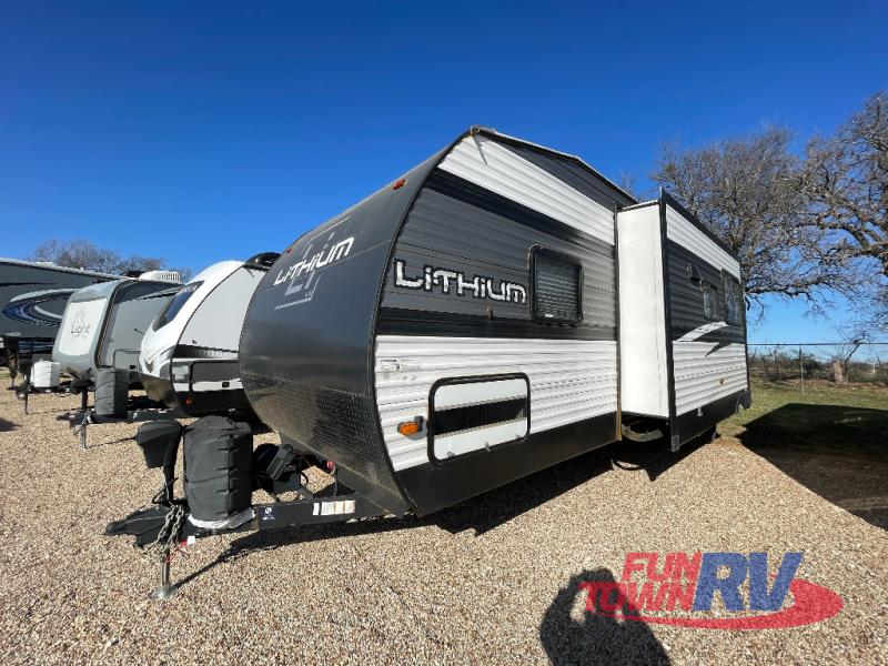 RV listing image