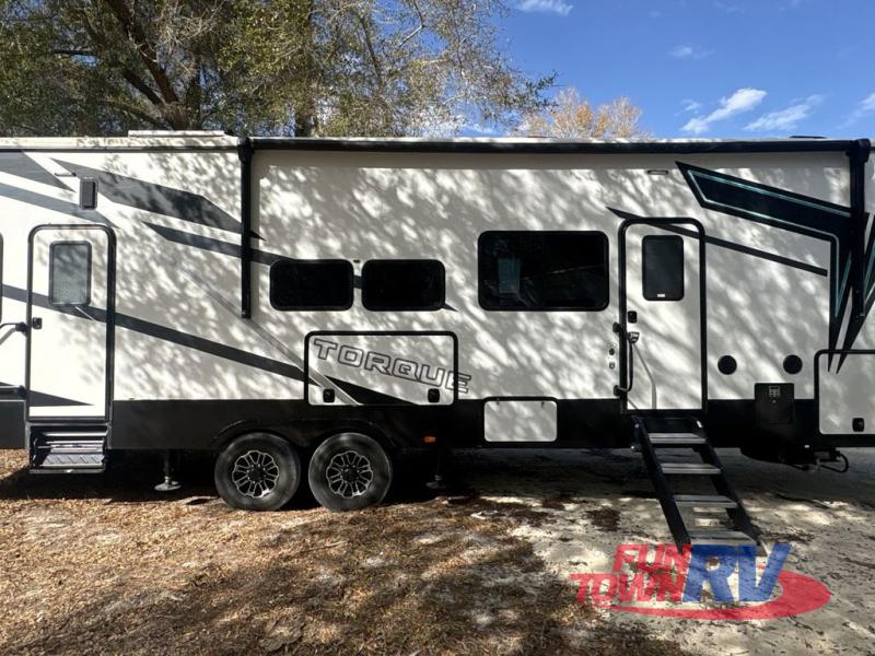 RV listing image