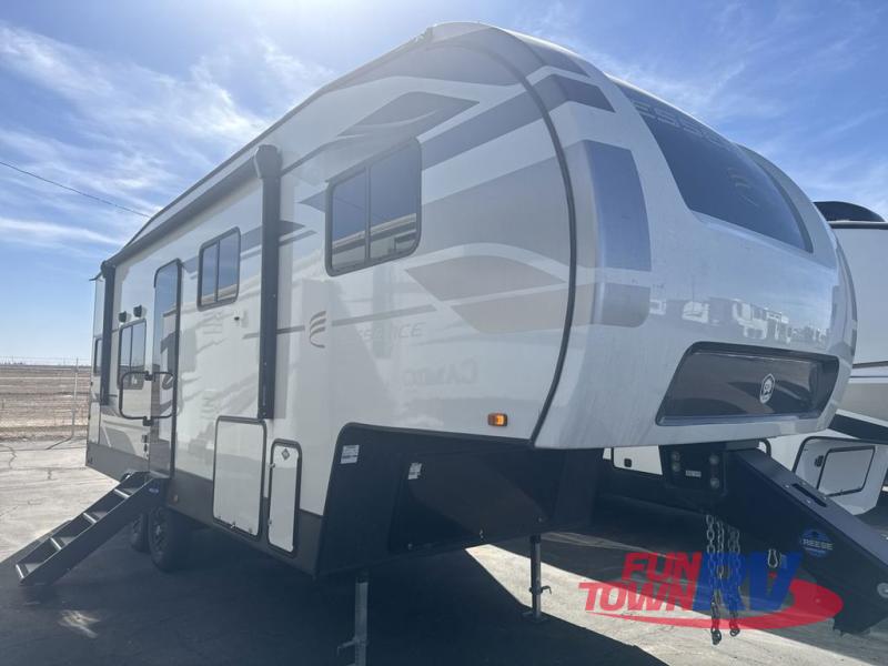 RV listing image