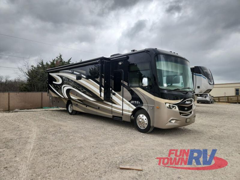 RV listing image