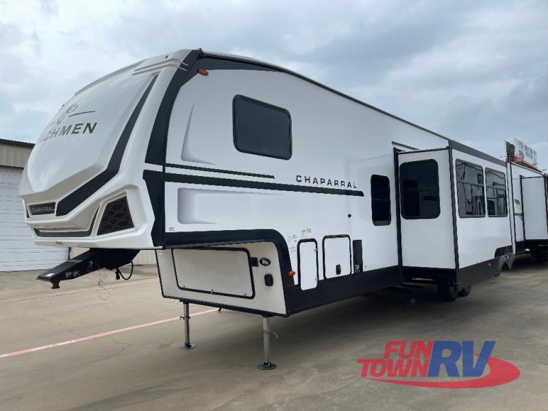 RV listing image