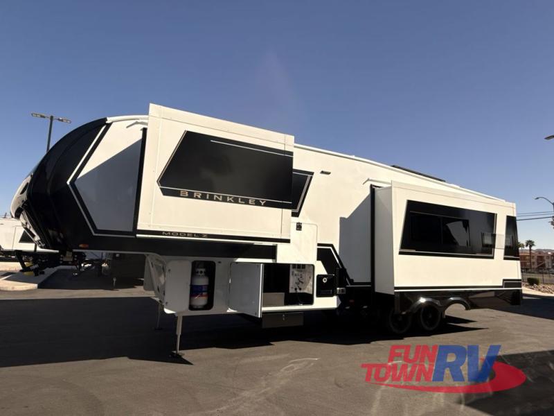 RV listing image