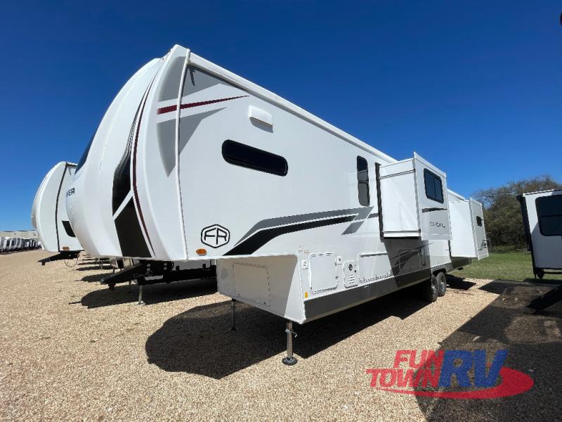 RV listing image